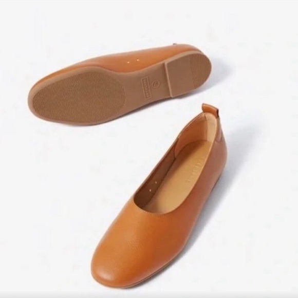 Everlane Women's Tan Leather Flats - Picture 1 of 7